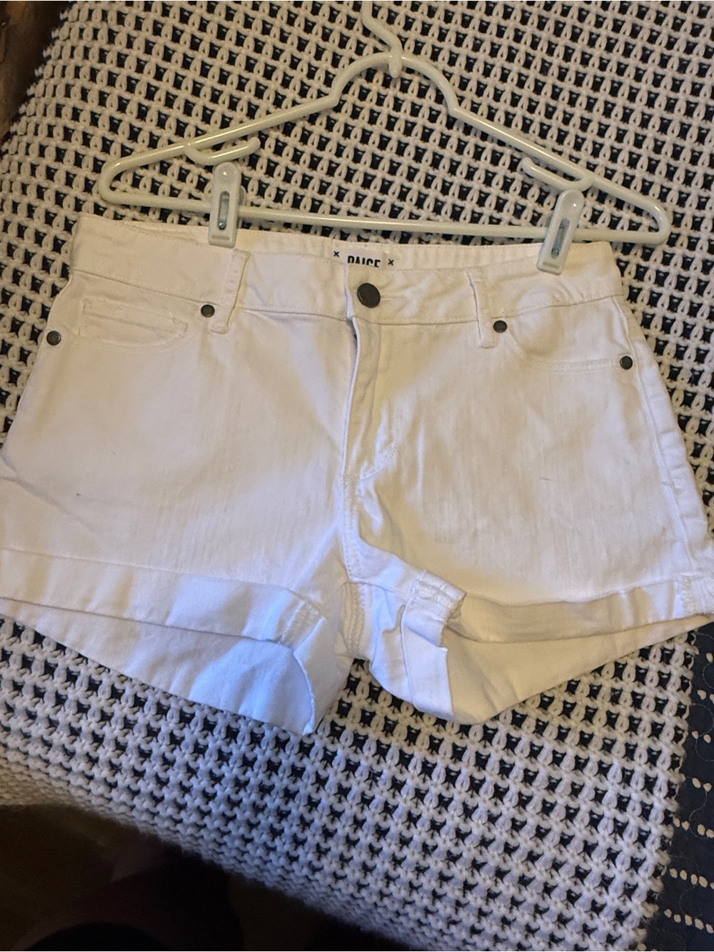 EUC - PAIGE White Denim Cuffed Shorts size 27 - Picture 6 of 10